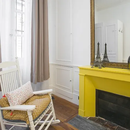 Appartement Las Cases Parijs